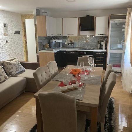 Bella Casa Apartments Făgăraş Eksteriør bilde